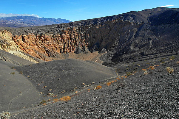 26 Ubehebe Crater